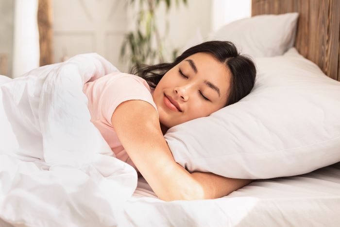 THE CONNECTION BETWEEN ORAL HEALTH AND SLEEP QUALITY